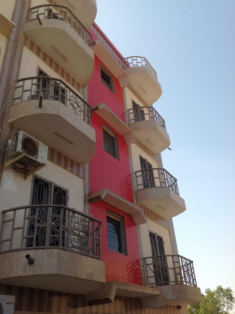 Chez Mimi Toubab Dialaw Exterior foto